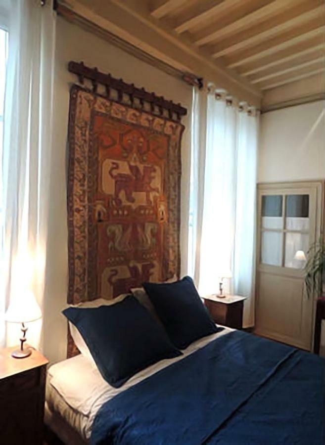 كلوني Maison Romane 1136 المظهر الخارجي الصورة